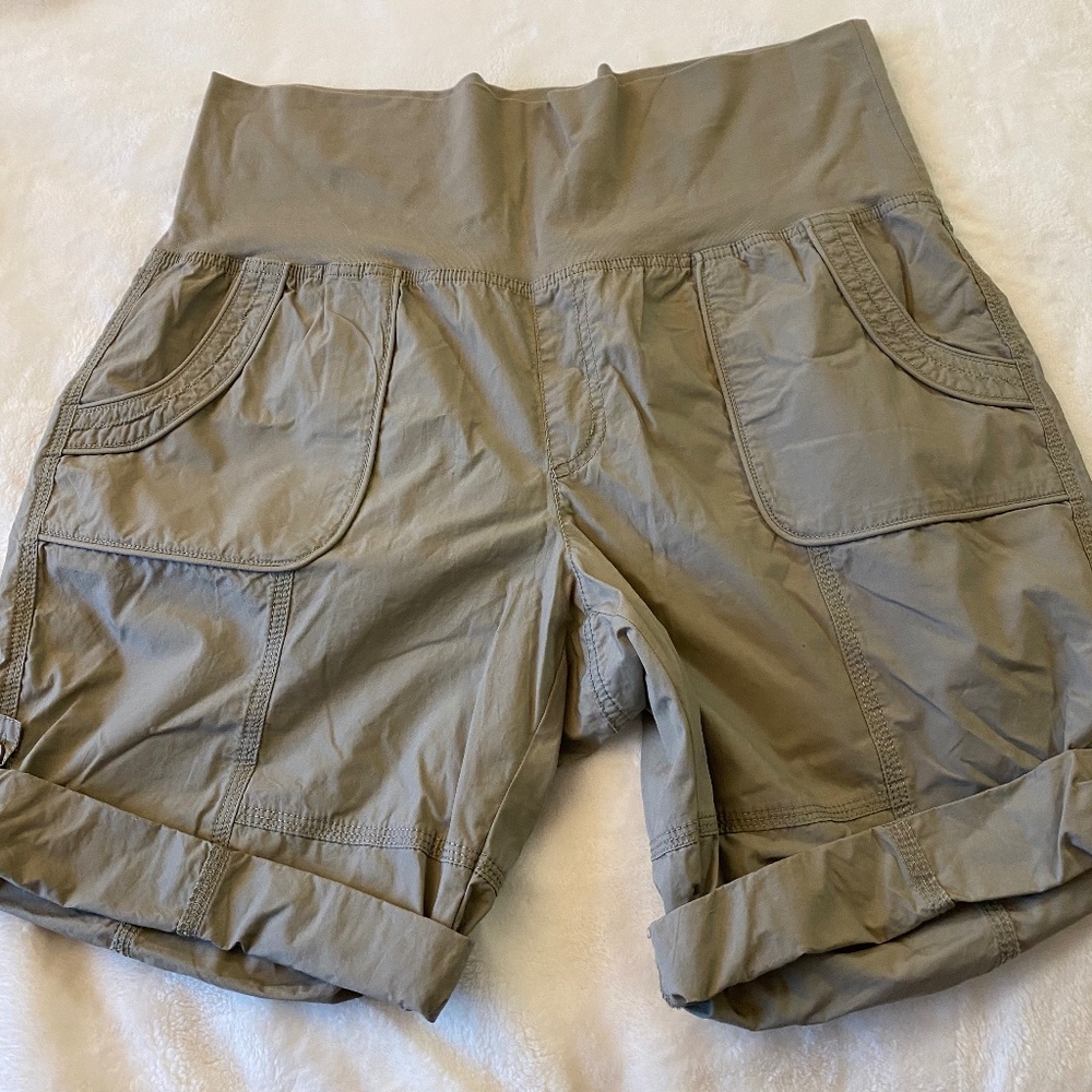 Calvin Klein Performance Women's Woven Rollover-Waist Shorts - Picture 3 of 6
